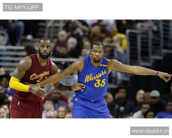 老詹好友揭秘杜兰特私信内容KD邀勒布朗回顾17年和18年三分球精彩瞬间 老詹好友揭秘杜兰特私信内容KD邀勒布朗回顾17年和18年三分球精彩瞬间