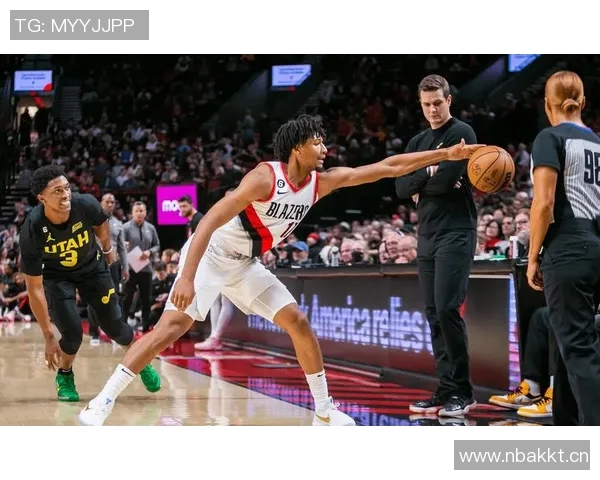 谢顿夏普获开拓者初步续约报价四年九千万美元的消息引发关注 谢顿夏普获开拓者初步续约报价四年九千万美元的消息引发关注