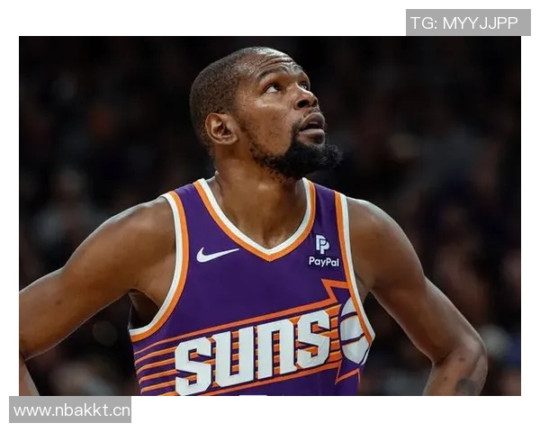 比尔西蒙斯:字母哥在雄鹿的总冠军追逐之路仍显不足 比尔西蒙斯:字母哥在雄鹿的总冠军追逐之路仍显不足