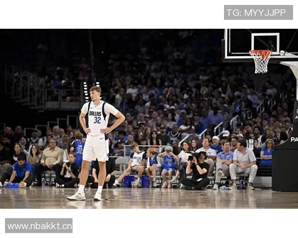 基德赞弗拉格持球组织能力出色赛场阅读比赛表现令人印象深刻 基德赞弗拉格持球组织能力出色赛场阅读比赛表现令人印象深刻