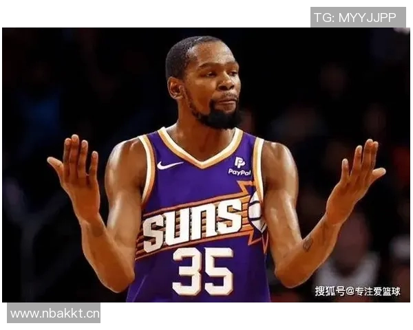 杜兰特自信满满称应全中18投队友教练对连败感到不满 杜兰特自信满满称应全中18投队友教练对连败感到不满