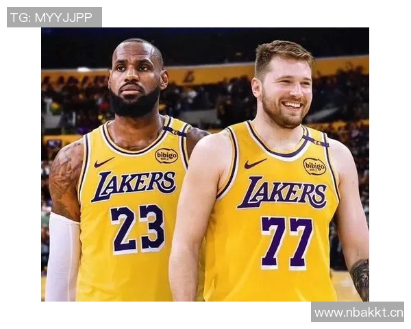 雷迪克透露东契奇与詹姆斯今日专注个人技术训练无健康隐患 雷迪克透露东契奇与詹姆斯今日专注个人技术训练无健康隐患