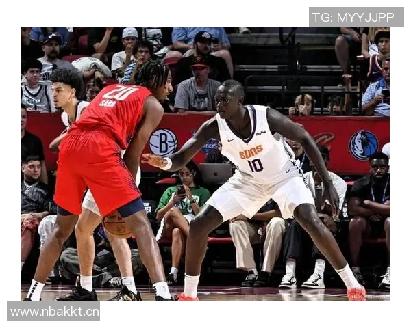 小杨冷遇不必焦虑贝利表现平平马卢阿奇出场有限首轮新秀机会稀缺 小杨冷遇不必焦虑贝利表现平平马卢阿奇出场有限首轮新秀机会稀缺