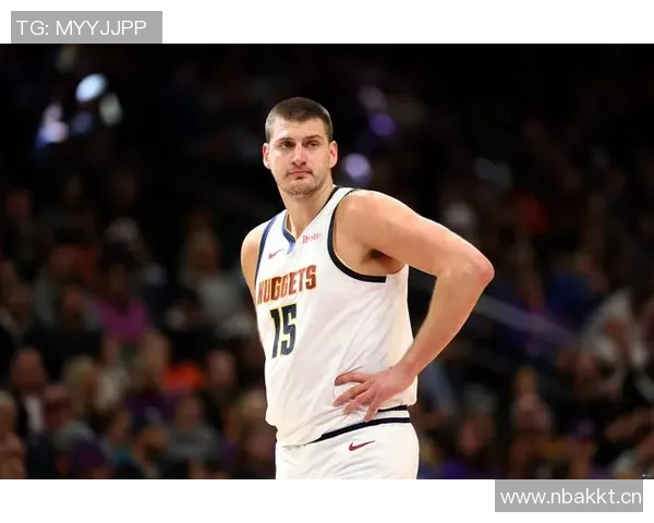 霍华德赞约基奇风格独特称其为历史最佳中锋之一 霍华德赞约基奇风格独特称其为历史最佳中锋之一