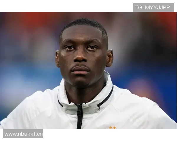 穆阿尼无需手术治疗但需佩戴护具面罩继续参赛 穆阿尼无需手术治疗但需佩戴护具面罩继续参赛