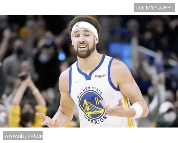 克莱汤普森状态回暖四冠分卫再现神勇下半场三分雨连中六记