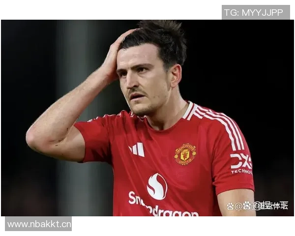 阿玛德期待姆伯莫在关键比赛中展现进球能力我与他都能胜任10号位 阿玛德期待姆伯莫在关键比赛中展现进球能力我与他都能胜任10号位