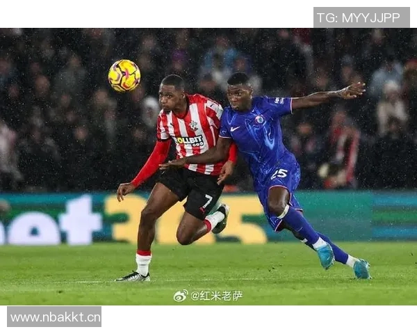 拜仁大巴遇交通堵塞对阵门兴比赛或将延迟十五分钟开球 拜仁大巴遇交通堵塞对阵门兴比赛或将延迟十五分钟开球