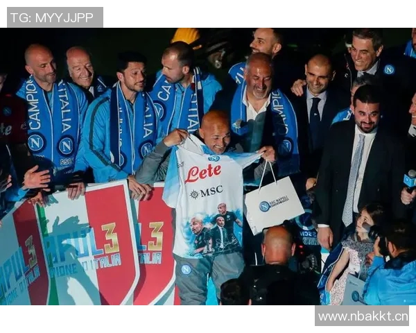 葡萄牙体育遭遇双重困扰飞机晚点抵达那不勒斯后遭烟花干扰