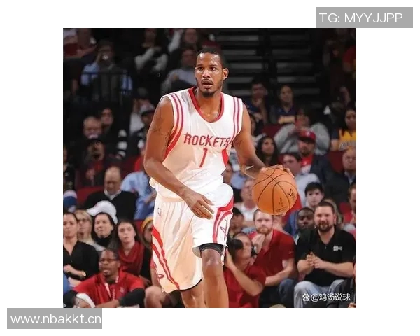 替补组合失常扎威与马丁三分球表现惨淡仅得8分