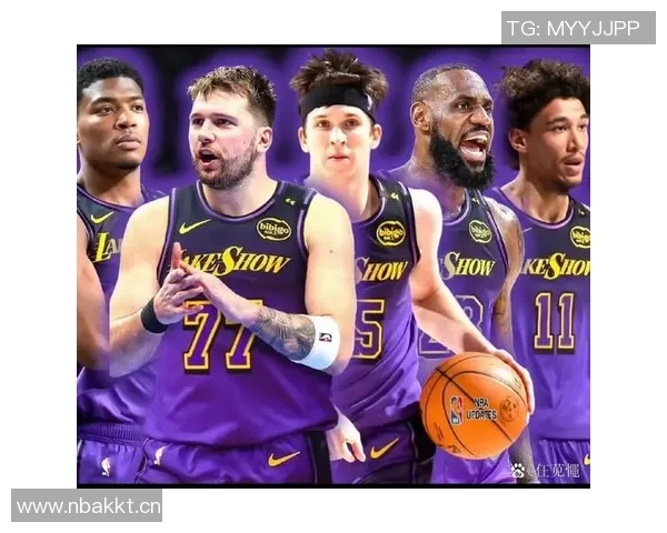 湖人对阵太阳首发阵容解析詹姆斯复出对位狄龙艾顿迎战马威