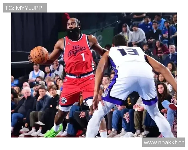 快船对黄蜂豪取16连胜上次败北已是2017年11月19日客场之战 快船对黄蜂豪取16连胜上次败北已是2017年11月19日客场之战