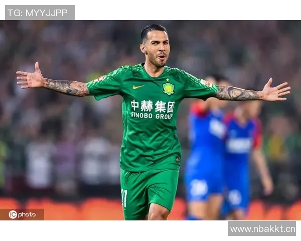 铃木彩艳因伤缺席三到四个月帕尔马计划寻找免签门将 铃木彩艳因伤缺席三到四个月帕尔马计划寻找免签门将