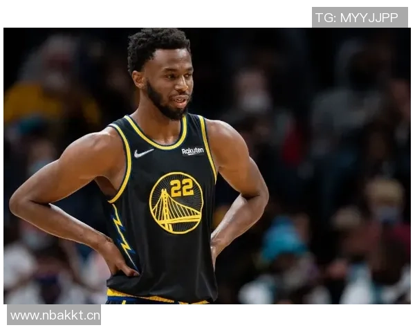 维金斯表现不佳13投7中仅得17分9篮板6助攻2盖帽5失误令人失望